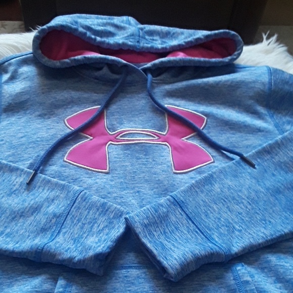 Under Armour Hoodie (women's) - Picture 7 of 8
